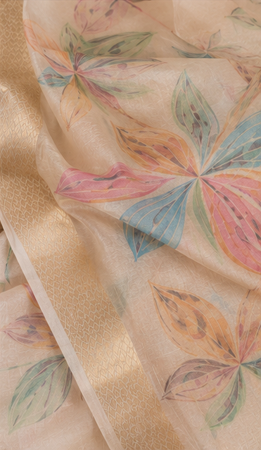 Women's Floral Printed Cotton Blend Straight Kurta with Dupatta &amp; Solid Pink Leggings